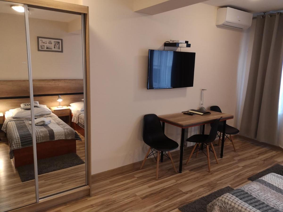 Hotel 1 Płock Εξωτερικό φωτογραφία