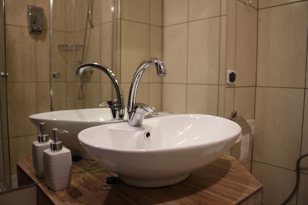 Hotel 1 Płock Εξωτερικό φωτογραφία